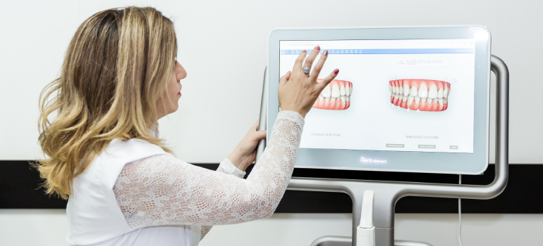 Ortodontia Goiânia - O que é invisalign?  Interface Odontologia - Clínica  Odontológica Goiânia